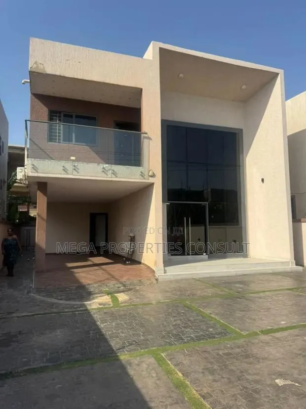 4bdrm House in Achimota for rent · Photo 1