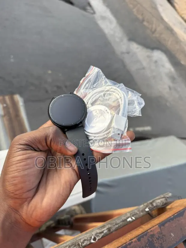 Xiaomi Mi Watch 2 · Photo 2