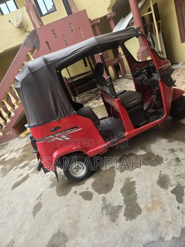 TVS King Deluxe Plus iTouch Start 2024 Red · Photo 1