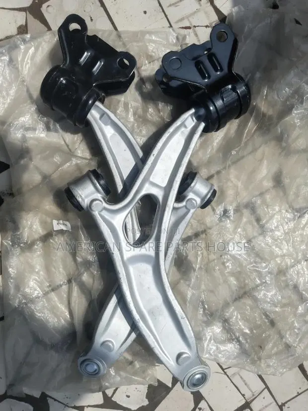 Ford Transit Connect 2019-2023 Lower Arm · Photo 1