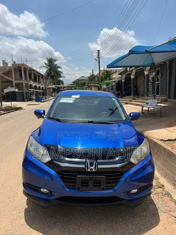 Honda HR-V 2018 Blue · Photo 1
