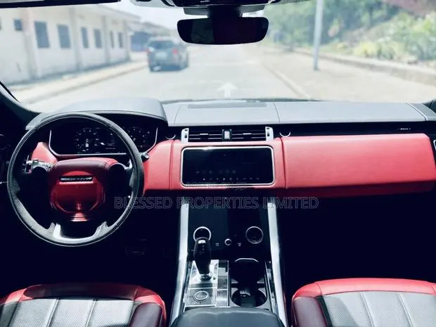 Land Rover Range Rover Sport Supercharged Dynamic 2019 Gray · Photo 1