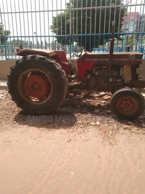Tractors Strong Reliable. · Photo 1