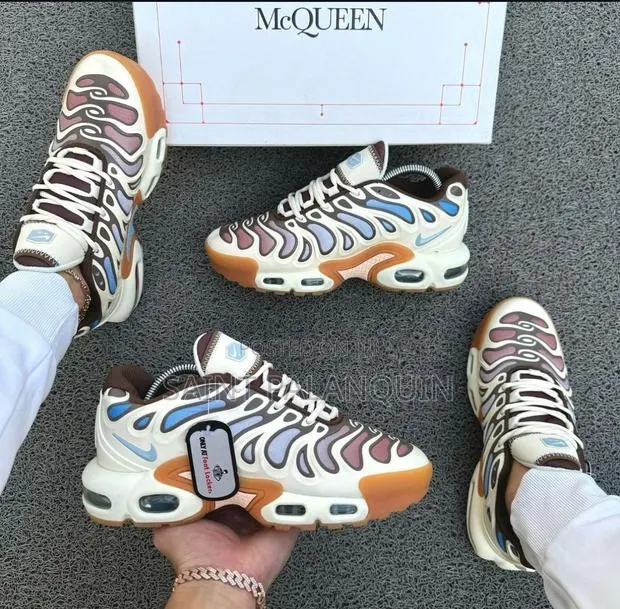 Nike Airmax Tn Plus Drift · Photo 1