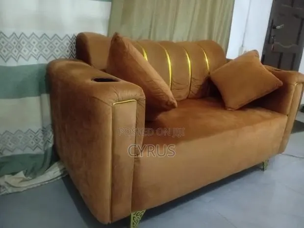 2in 1 Sofa · Photo 1