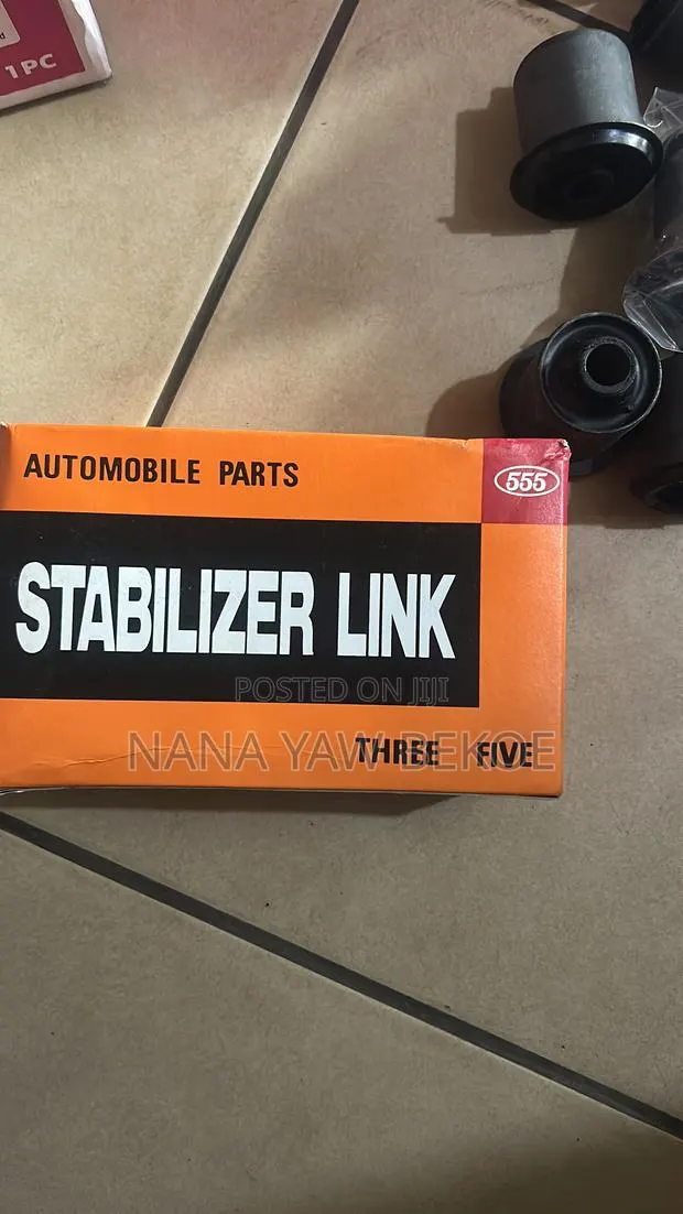 Stabilizer Link Bar for Toyota Cars · Photo 1