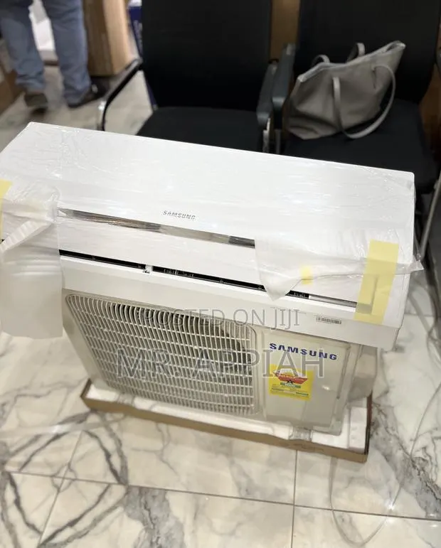 Premium Samsung 2.0hp Non Inverter Air Conditioner(White) · Photo 1