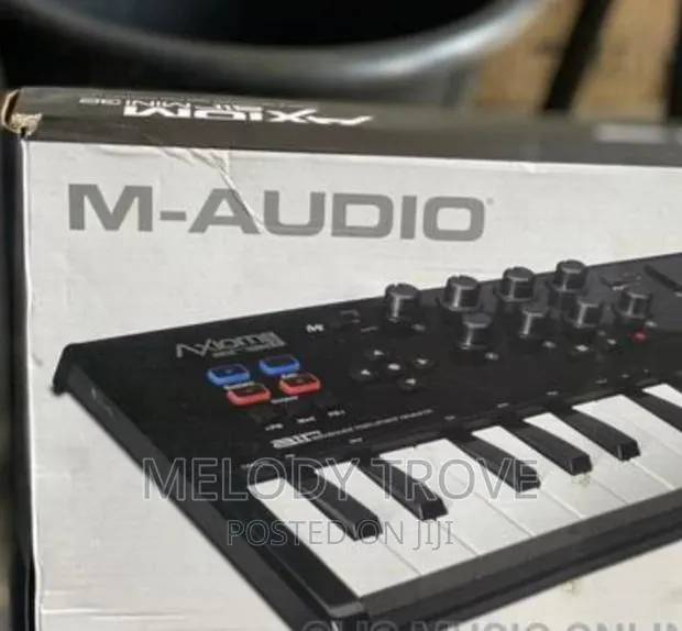 M-Audio Axiom Air Mini 32/ 32 Key Usb/ Midi Keyboard · Photo 1