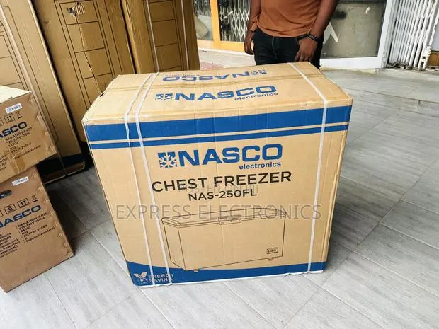 Grav the New 200l Nasco Nas-250fl Chest Freezer · Photo 1