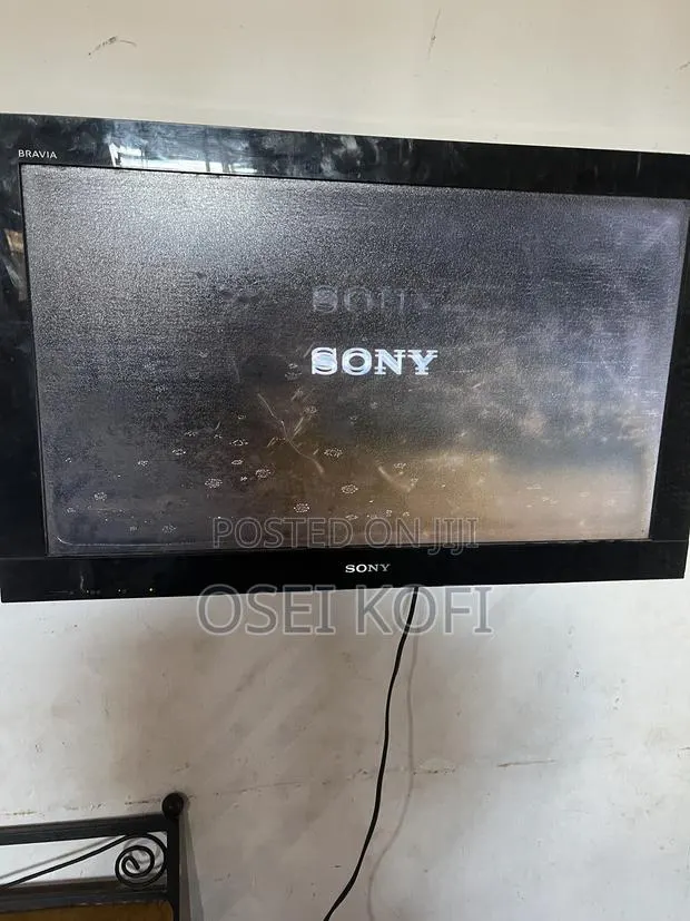 32 Inches Sony TV · Photo 1