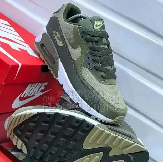 Nike Airmax Sneaker · Photo 1