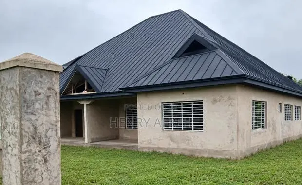 4bdrm Apartment in Techiman South for sale · Photo 1