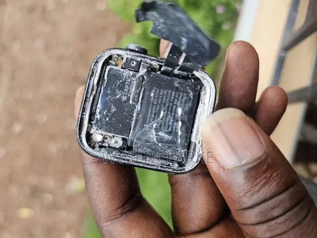 Apple Watch Series 6 44mm GPS and Lte Motherboard