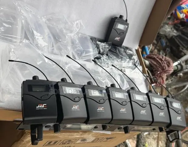 JAC 8in1 Professional Wireless in-Ear Monitor (IEM) · Photo 1
