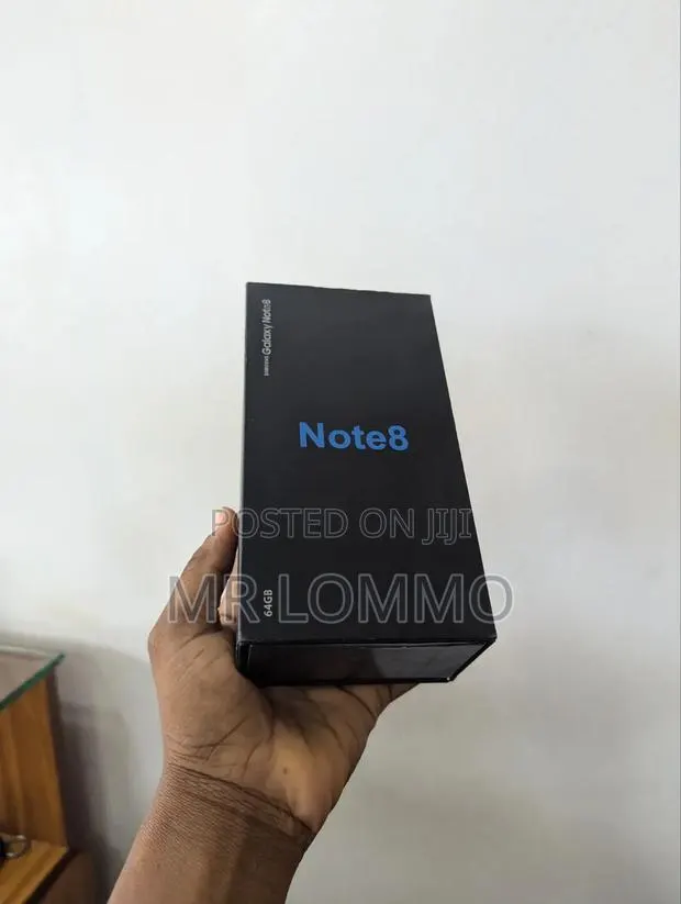 New Samsung Galaxy Note 8 64 GB Black · Photo 1