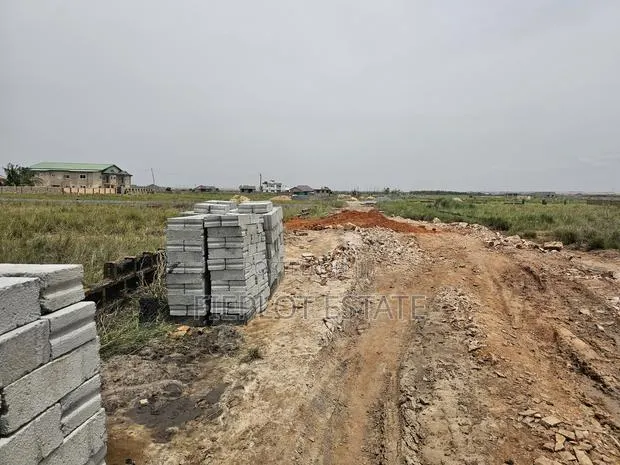 Own Land at Avenue 302, Prampram – Close to Prampram Junction · Photo 1