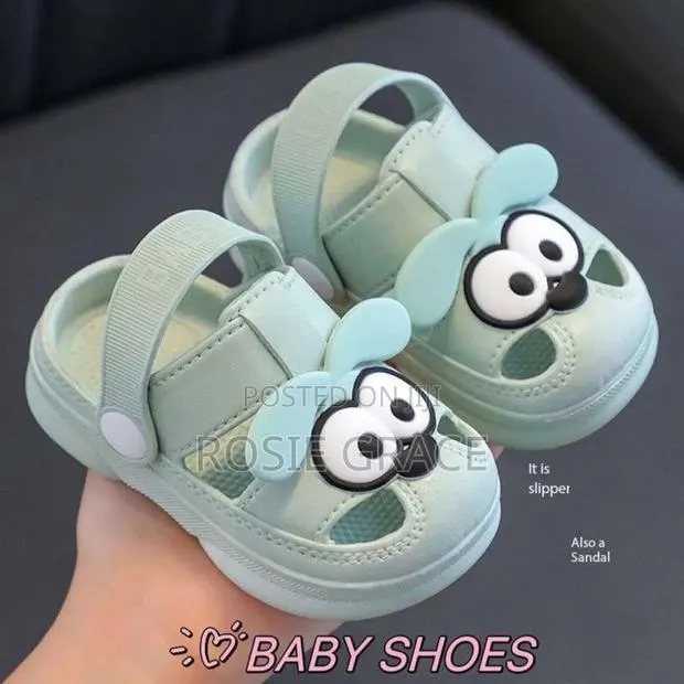 Crocs for Toddlers · Photo 2