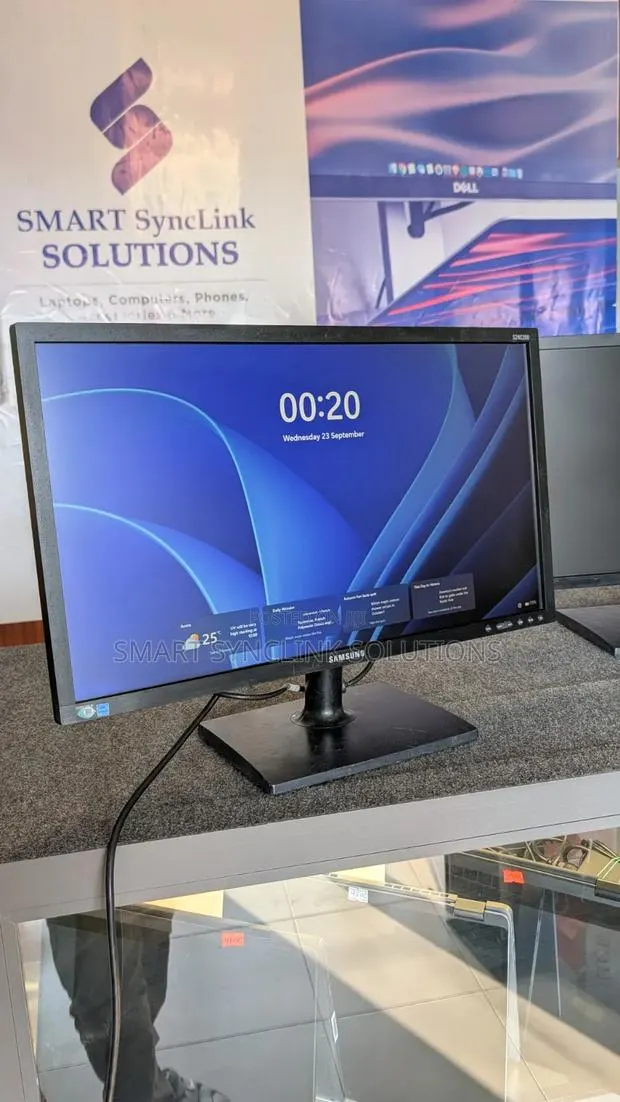 24" Samsung Monitor, Full HD · Photo 4