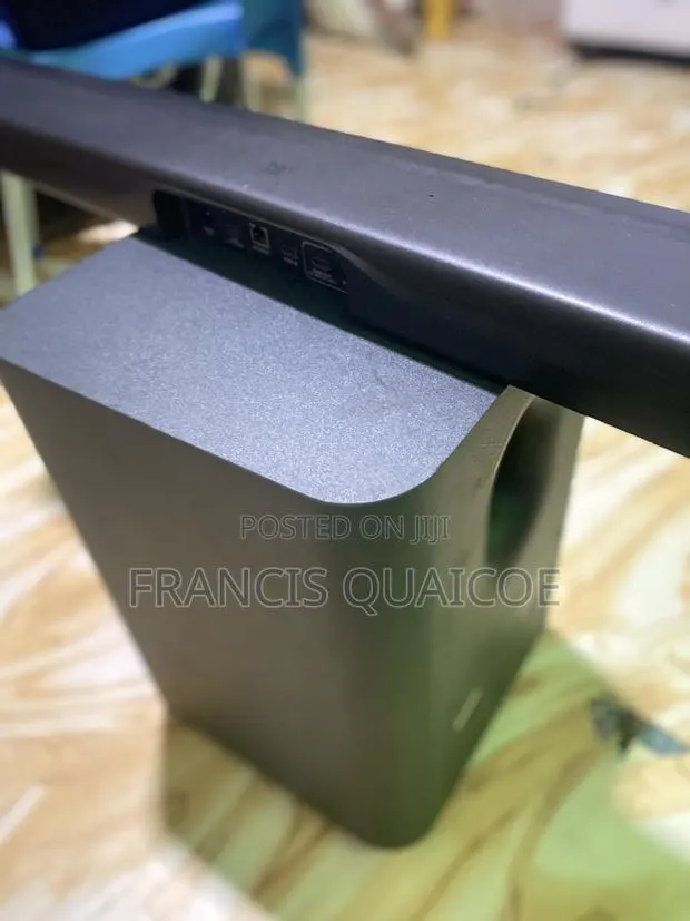 JBL Soundbar Multibeam · Photo 1