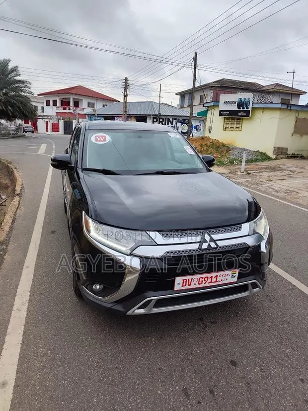 Mitsubishi Outlander SE AWC 2019 Black · Photo 1