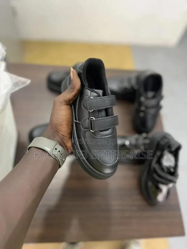 Kids Shoes Available · Photo 3