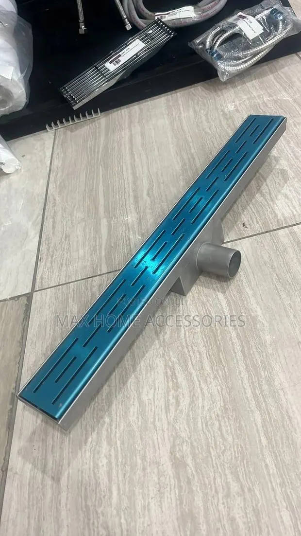 P Trap Floor Drain · Photo 1