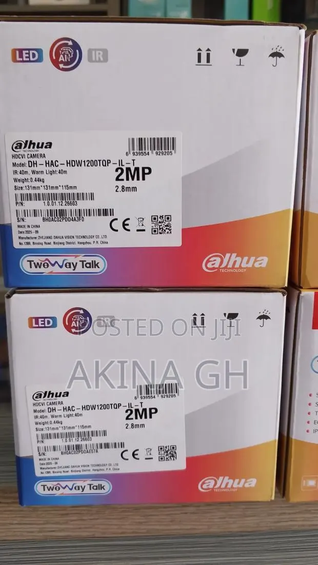 Dahua 2MP Analog 2 Way Audio Color Camera DH-HAC-HDW1200TQP-IL-T · Photo 2