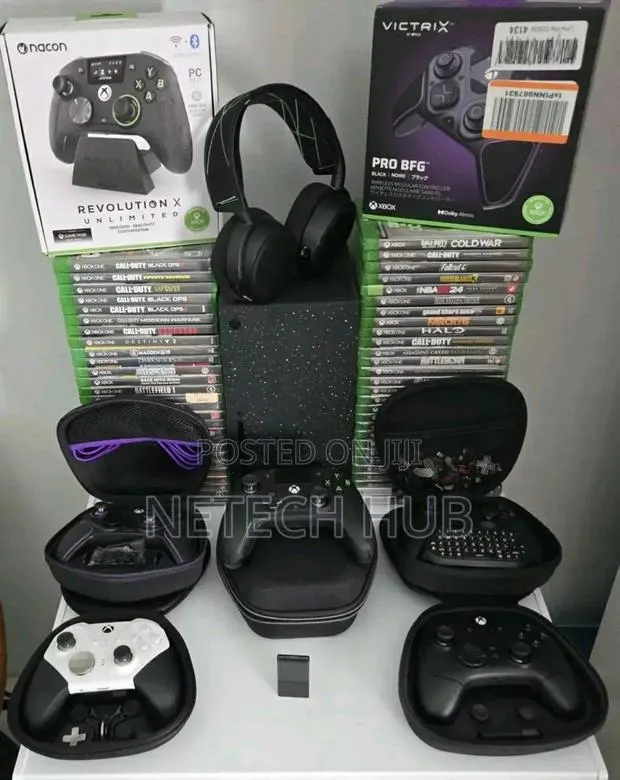 Xbox Series X With Cd Games · Photo 1