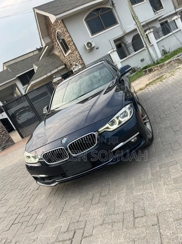 BMW 330i 2017 Blue · Photo 1