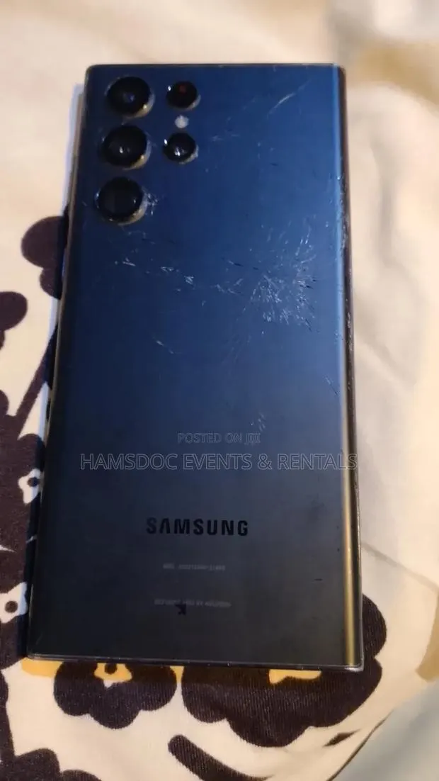 Samsung Galaxy S22 Ultra 128 GB Black · Photo 1