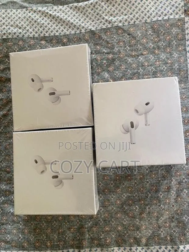 Earphones 2nd Generation · Photo 1
