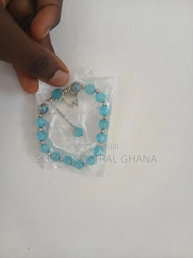 Charm Bracelet · Photo 1