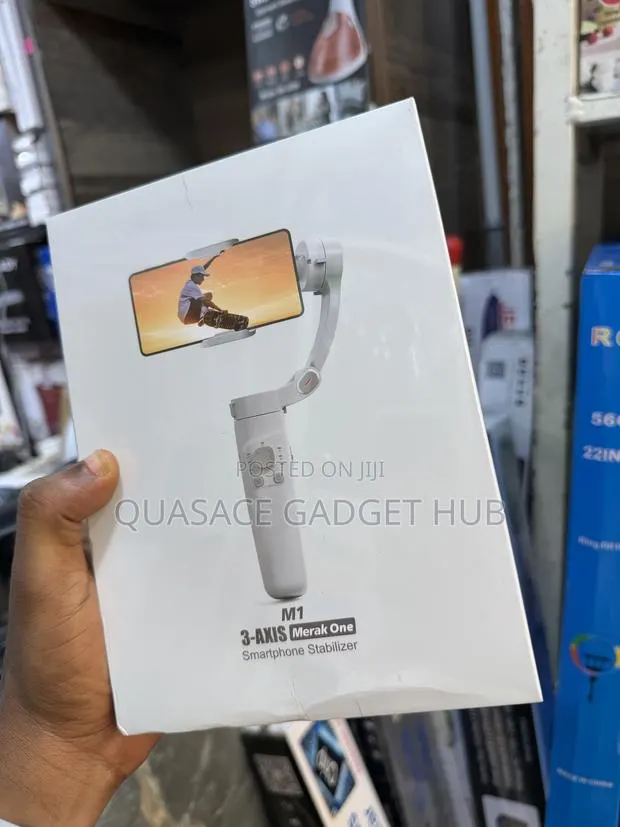 M1 3-Axis Gimbal Smartphone Stabilizer · Photo 1