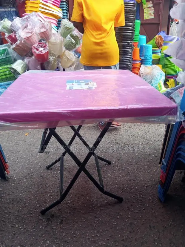 Plastic Table With Metal Legs Foldable Medium Size · Photo 1