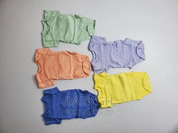 Marks Spencer 5 Short Sleeve Bodysuits · Photo 1