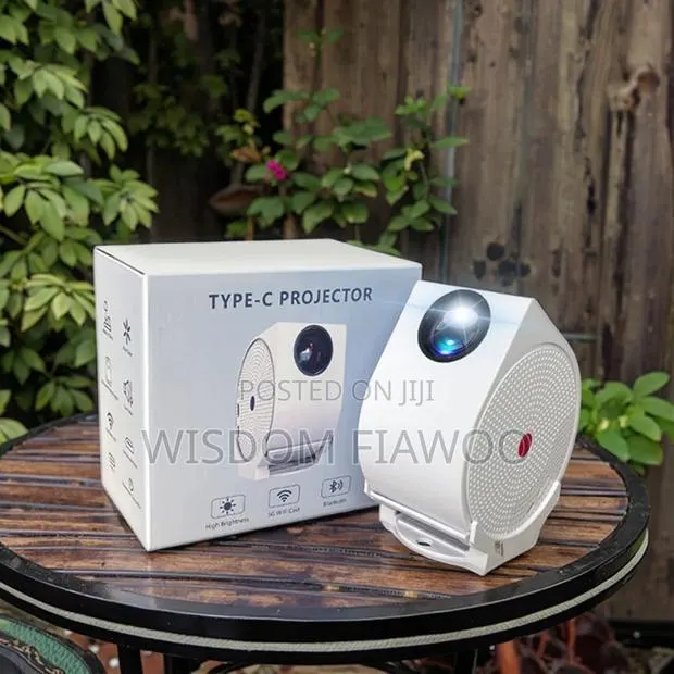 Egobas Mini Projector · Photo 1