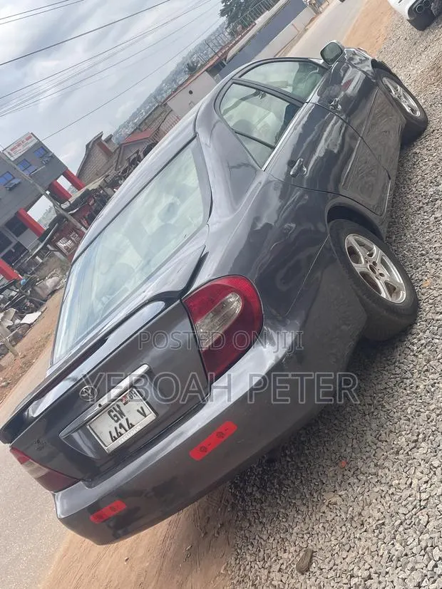 Toyota Camry 2000 Gray · Photo 1