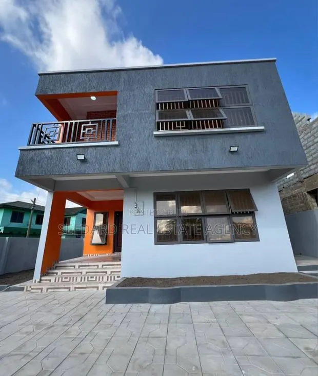 4bdrm House in Haatso for sale · Photo 1