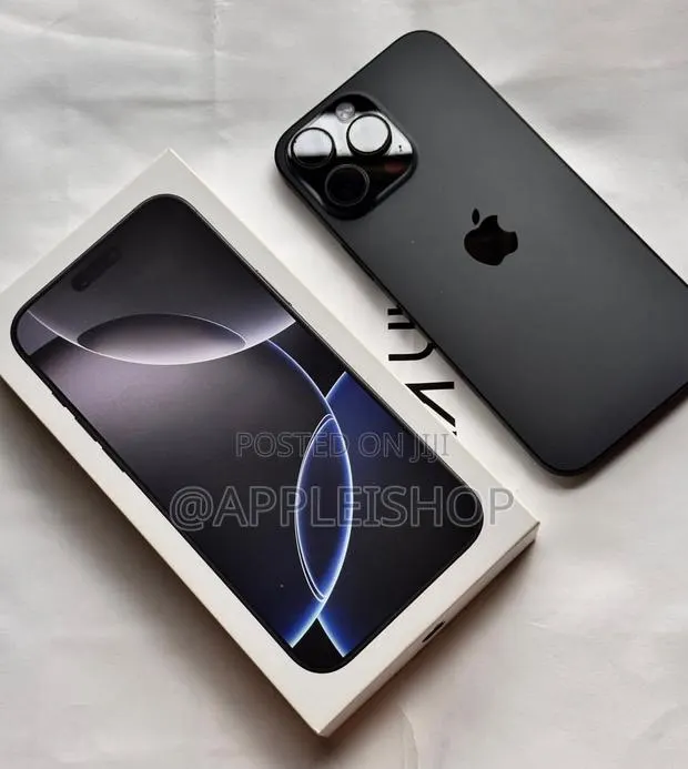 Apple iPhone 16 Pro Max 512 GB Black · Photo 1