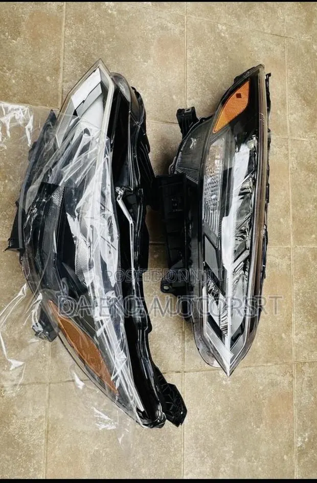 Nissan Sentra 2021-2023 Headlights Full LED Available · Photo 1