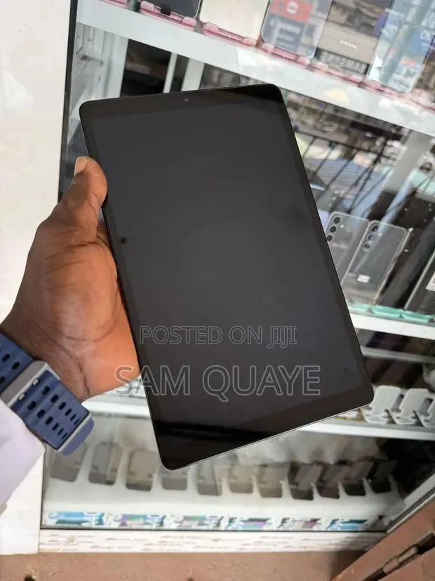 New Samsung Galaxy Tab A 10.1 (2019) 32 GB Silver · Photo 1