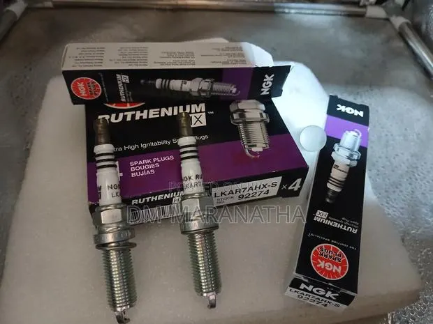 Multi-Use NGK Spark Plugs Ruthenium Hx 14/14 · Photo 1