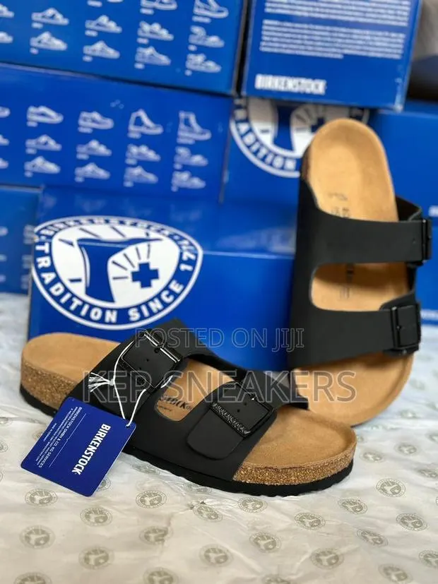 Birkenstock Arizona · Photo 1