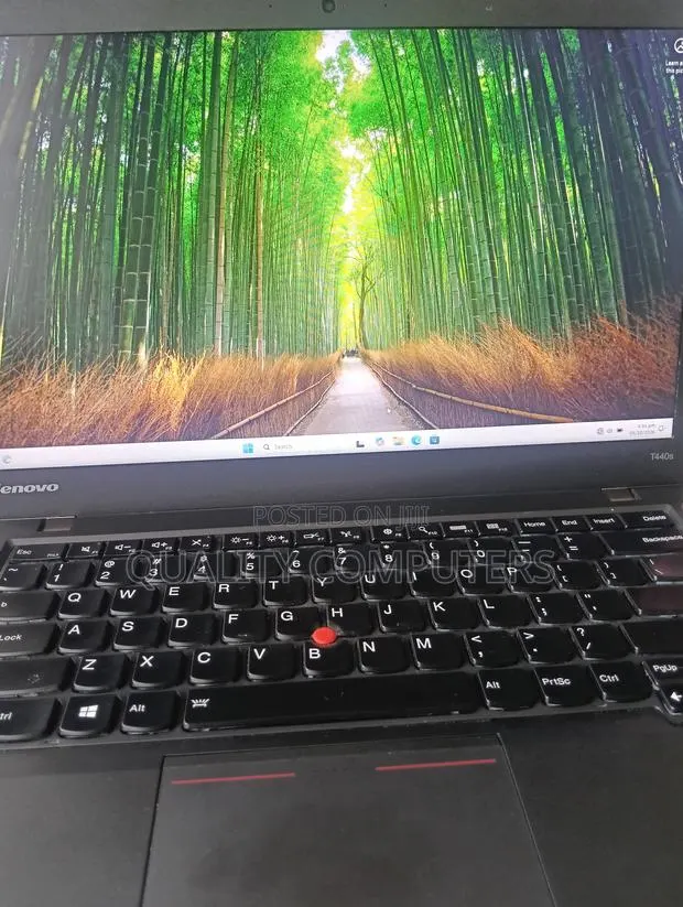 Laptop Lenovo ThinkPad T440s 4GB Intel Core i7 HDD 500GB · Photo 1