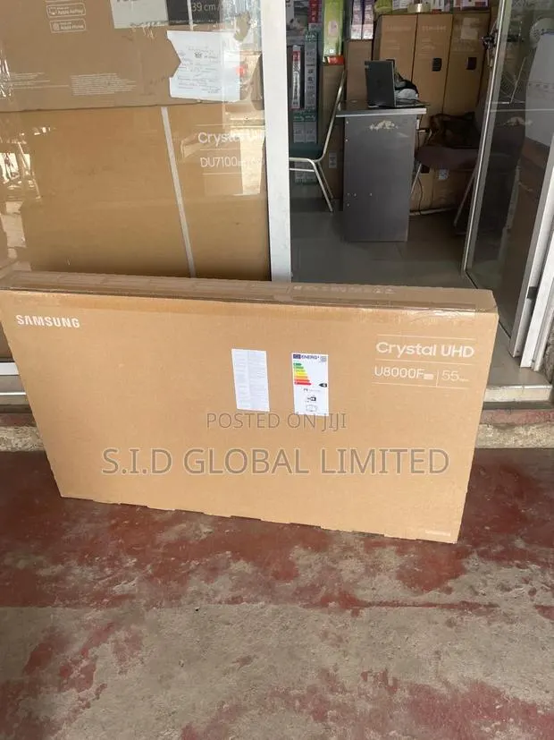 Samsung 55" Crystal : Dazzling Colors, Incredible Clarity · Photo 1