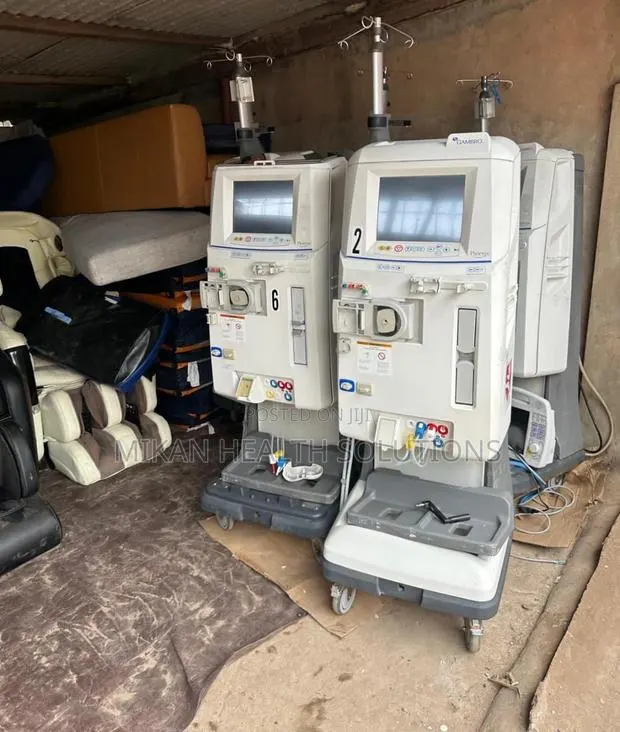 Dialysis Machine · Photo 1