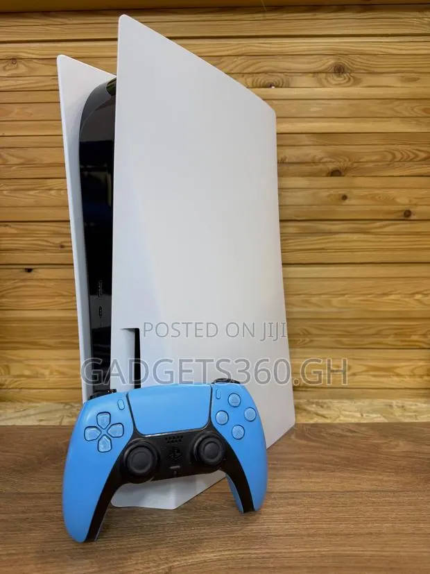 Sony PlayStation 5 Standard 825GB (Old Edition Used) · Photo 1