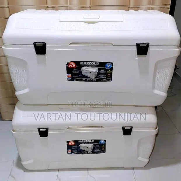 Igloo MaxCold 165-Quart Igloo MaxCold 156 Liters Premium · Photo 1