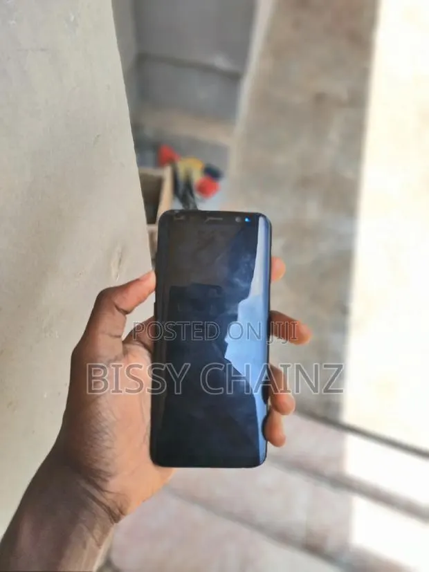 Samsung Galaxy S8 64 GB Black · Photo 1