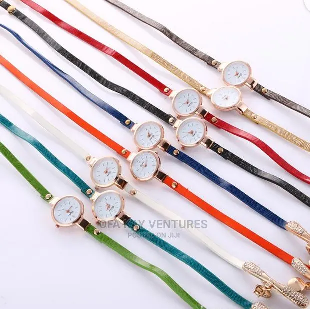 Women Classic Luxury British Watch · Photo 1
